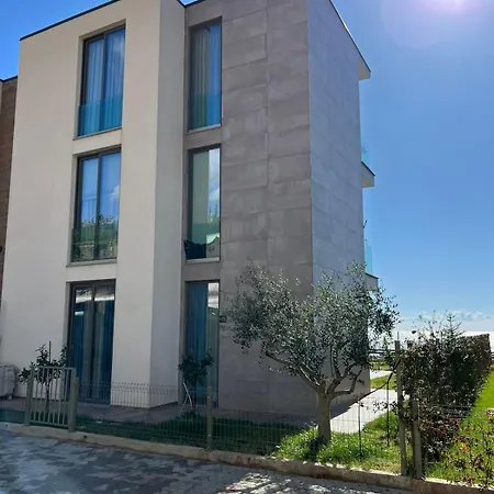 Appartement Mumbas Dhermi Gjilek